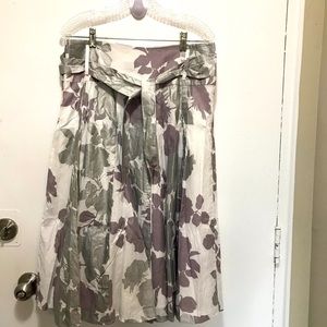 Rachel Adams pleated lined floral flowy white silver gray midi skirt siz…